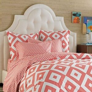 Jonathan Adler Twin Bed Sheet Sets with duvet insert